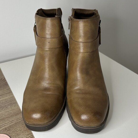 Bare Traps Ankle Boots - Picture 3 of 3